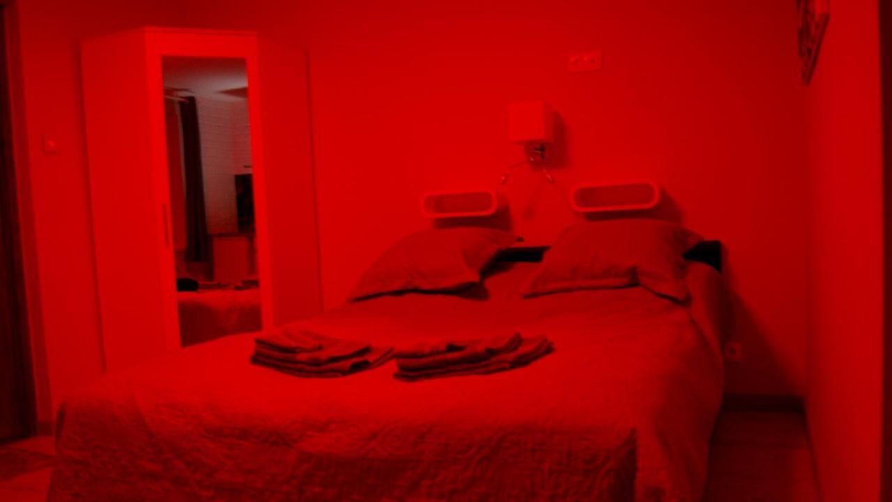 Mini Studio Apartment เอากุสตูฟ ภายนอก รูปภาพ